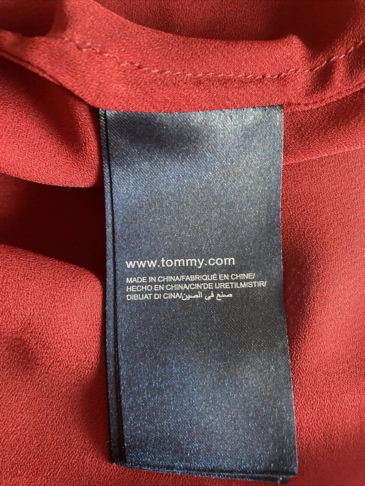 Tommy Hilfiger Item: Dress Size: 34/XS Color: red Material: pure silk