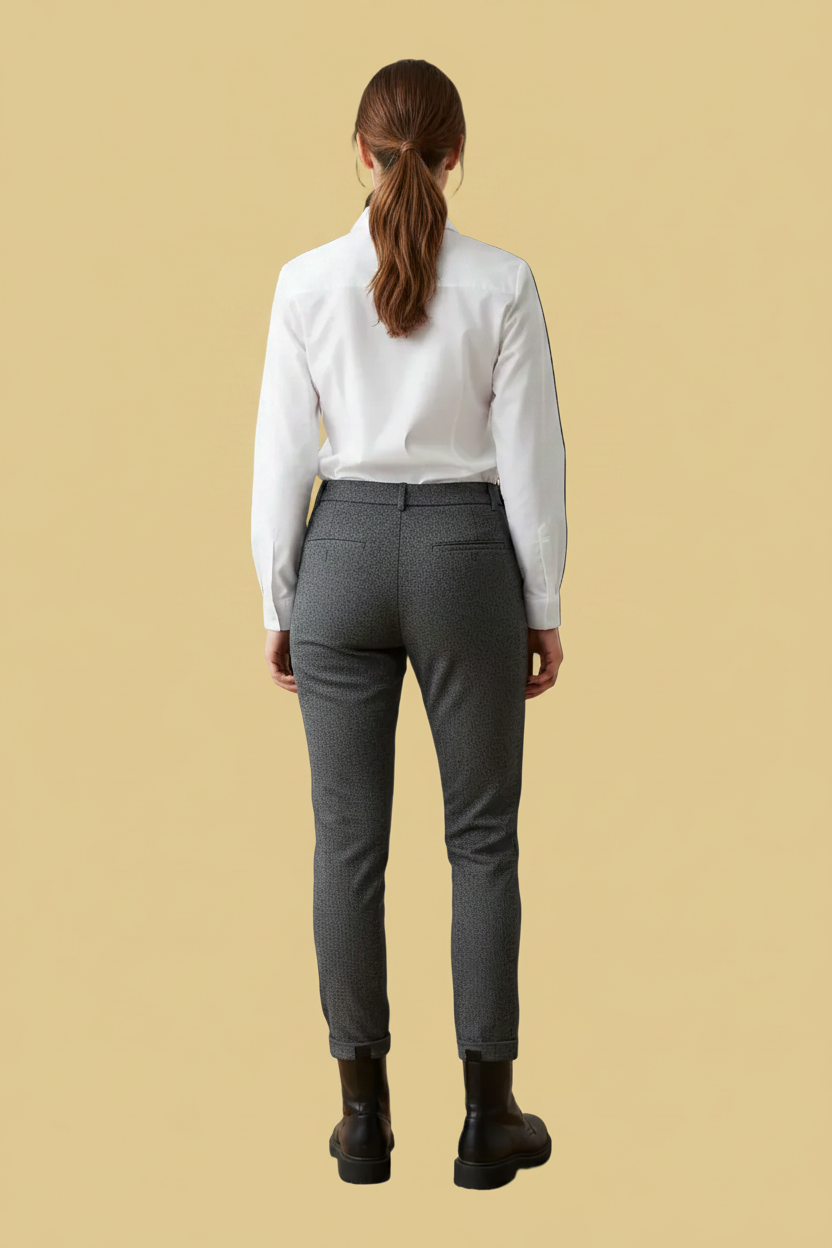 Burberry London — Wool Tailored Trousers in Grey