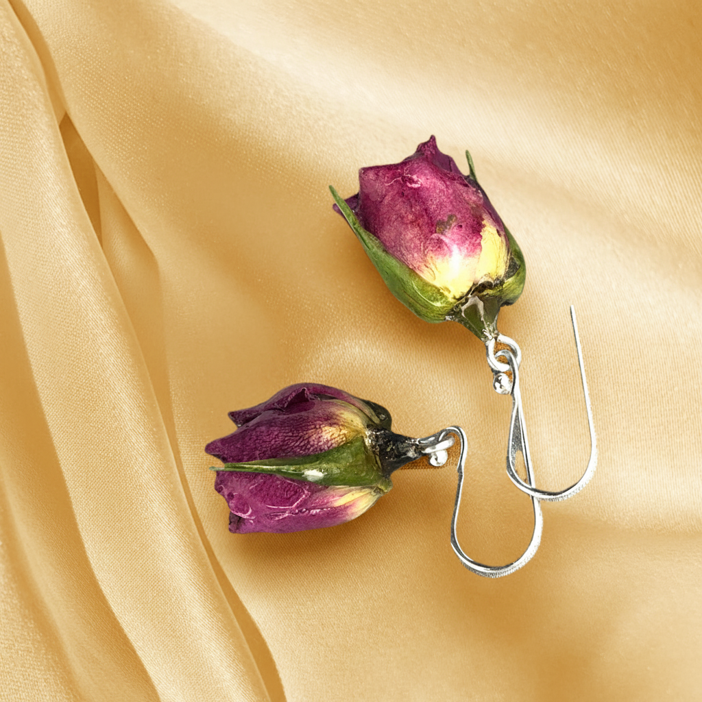 Real Mini Rose Earrings – Cream White – 925 Sterling Silver Gold Plated