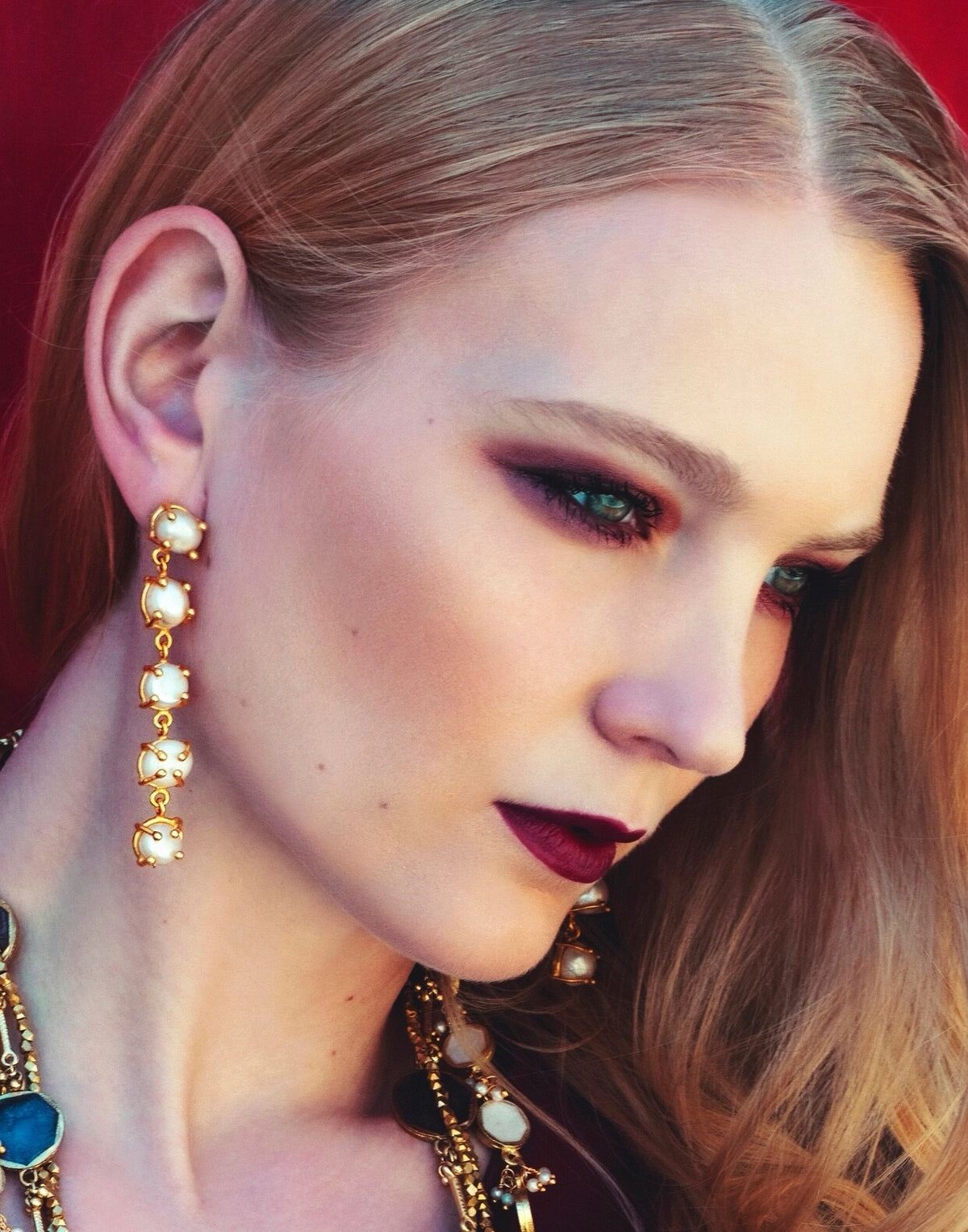 NIIKI Paris – Pearl & Semi-Precious Stone Earrings – Gold & White – Made in France