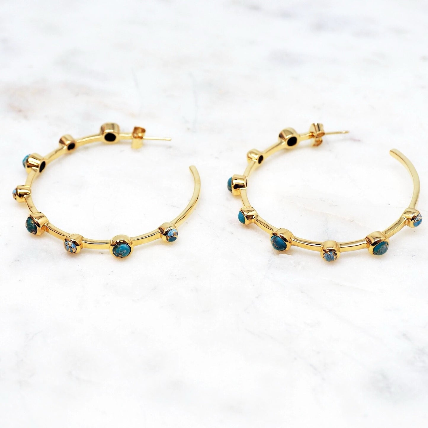 NIIKI Paris Semi-Precious Stone Hoop Earrings – Turquoise – Gold – Made in France