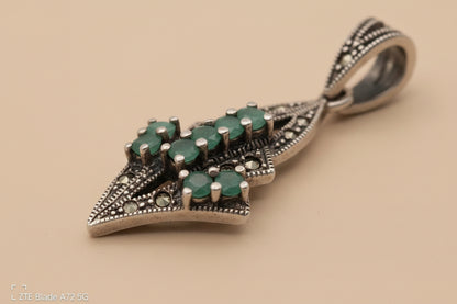 Vintage 925 Sterling Silver Pendant – Genuine Stones – Green &amp; Black