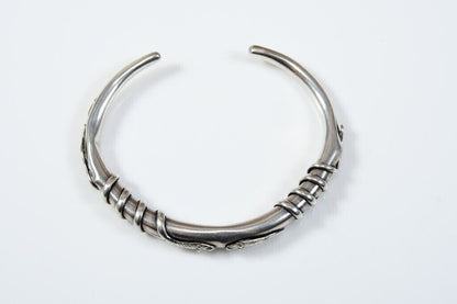 925 Sterling Silver Snake Bangle – Approx. 5.2 cm Diameter