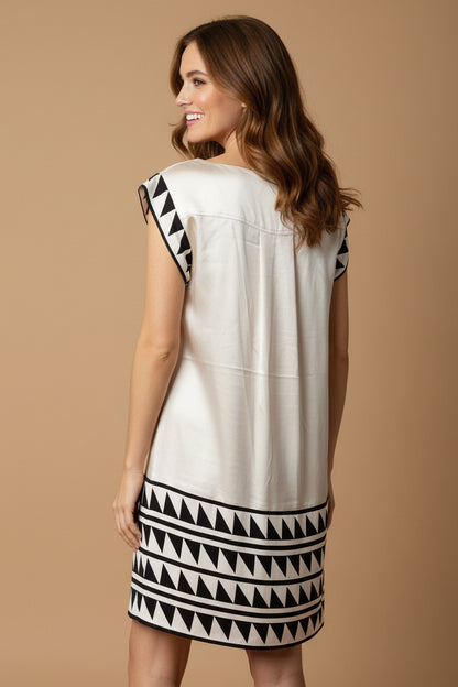 Diane von Furstenberg — Silk Shift Dress in Ivory & Black