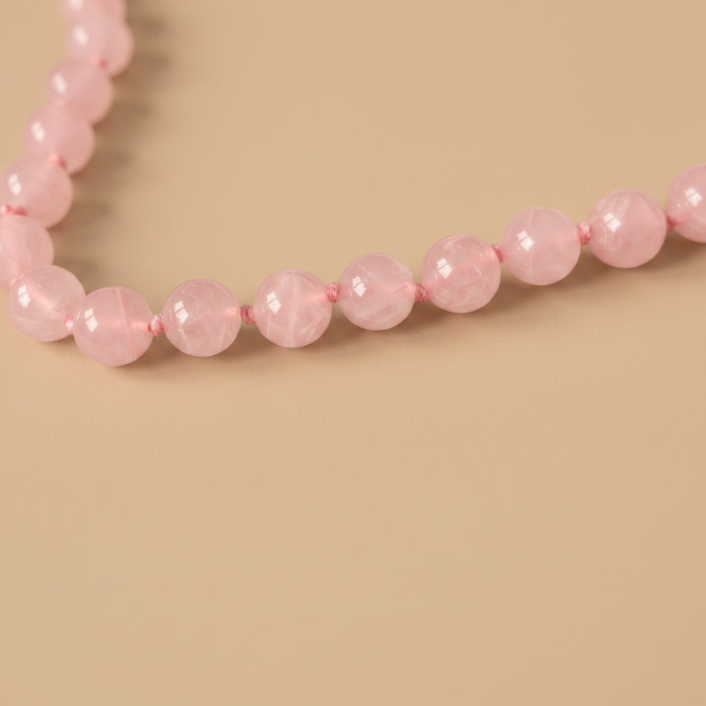 Vintage Rose Quartz Necklace – 45 cm – Elegant Blush Pink