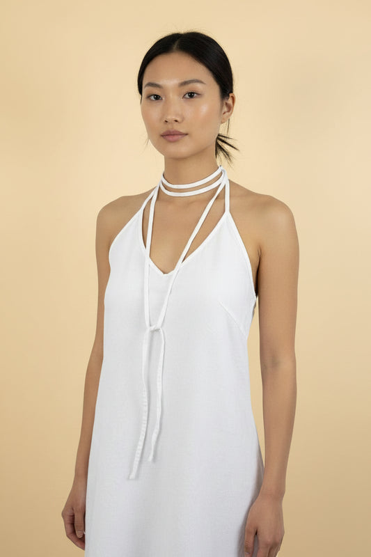 White linen dress, size XS/34 Material: 100% linen, 1990s vintage Color: white