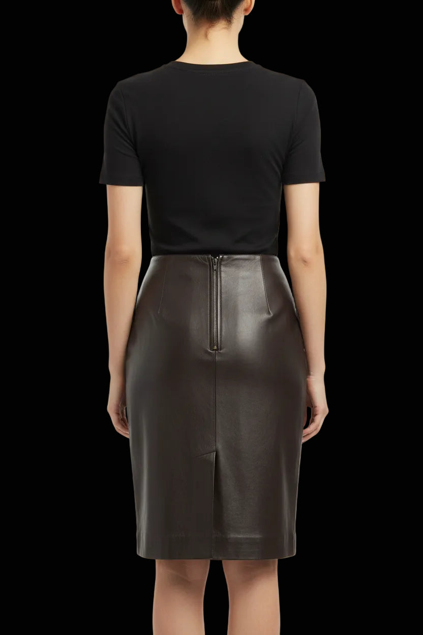 Chanel leather skirt — side seam detail