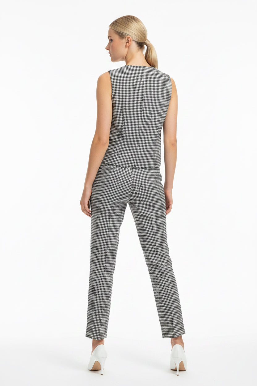 One-of-a-kind suit, size 38; vest and pants; material: unknown; custom-made; black