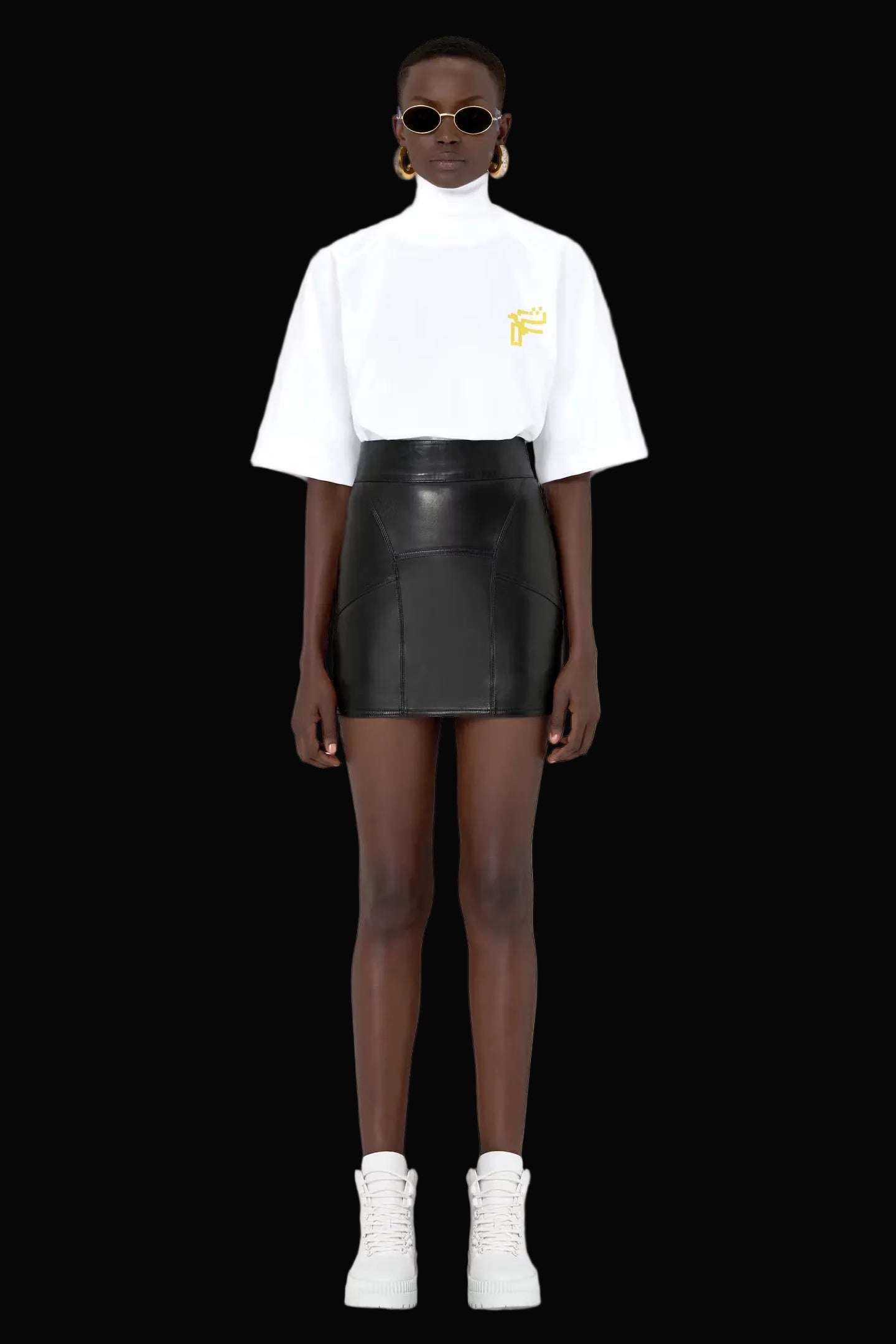 FENTY lambskin leather mini skirt — rent from Laura Messerschmitt, Berlin stylist