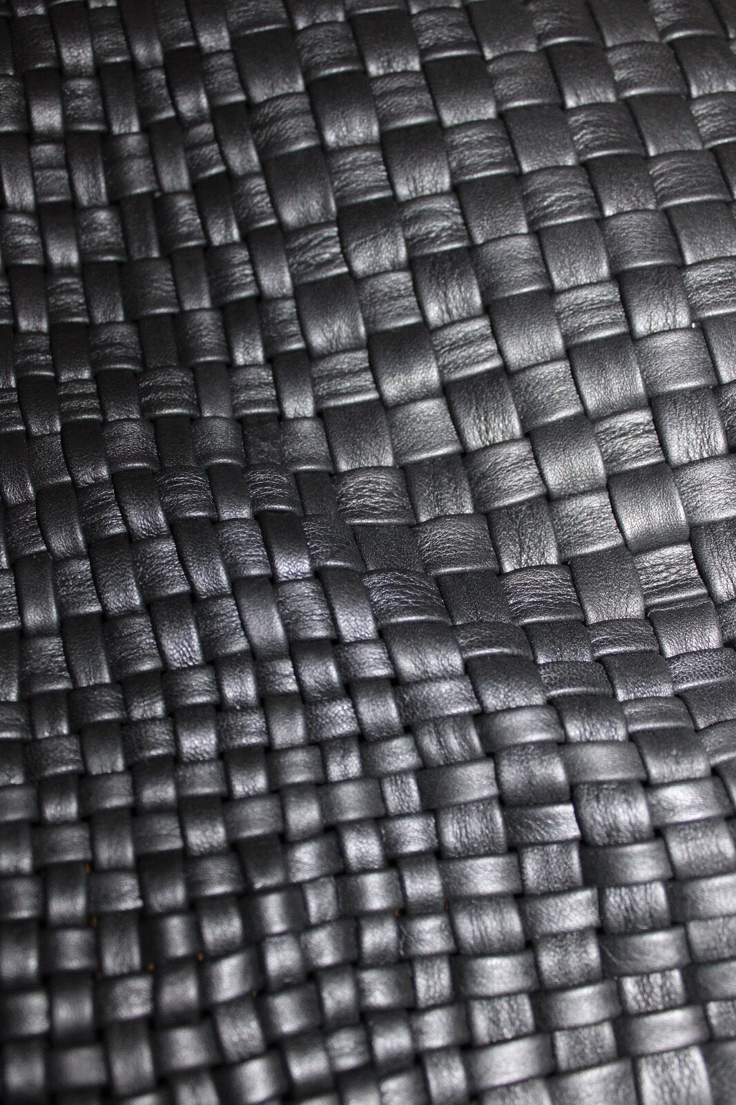 Ghibli black woven calfskin shoulder bag detail