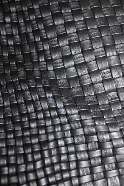 Ghibli black woven calfskin shoulder bag detail