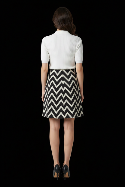 Escada — A-Line Mini Skirt in Black & Ivory Chevron