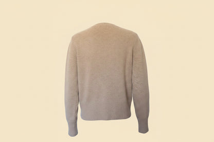 Soft Goat — Pure Cashmere V-Neck Jumper in Camel