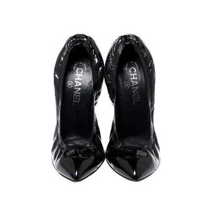 CHANEL Chanel Black Patent Leather Pointed Toe Pumps