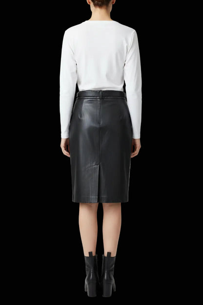 Gucci black leather pencil skirt detail