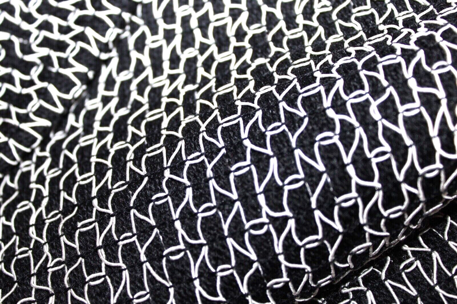 Chanel Boutique 1990s double-breasted blazer black and white viscose knit side view