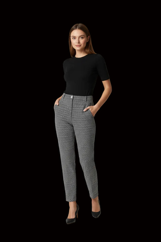 Chanel Boutique 1990s high-waisted cropped trousers black and white viscose knit label