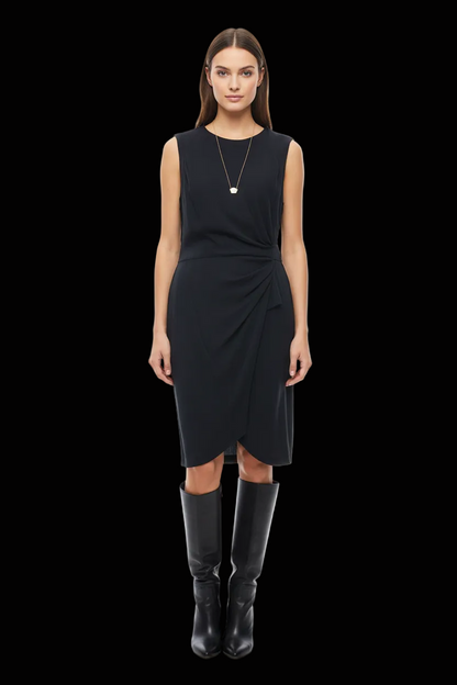 Diane von Furstenberg silk crepe side-draped cocktail dress in black — rent from Laura Messerschmitt, Berlin stylist
