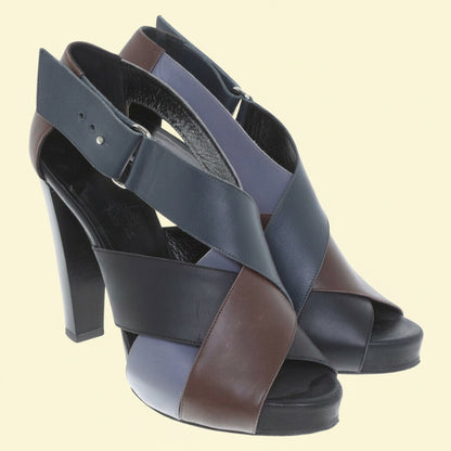 Hermès — Tri-Colour Leather Block-Heel Sandals in Navy, Burgundy & Black