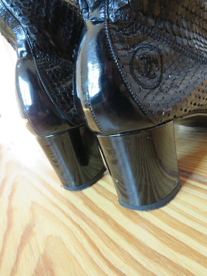 Chanel Fall 2006 python over the knee boots with patent cap toe — view 4
