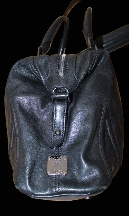 MCM leather bag logo plaque detail