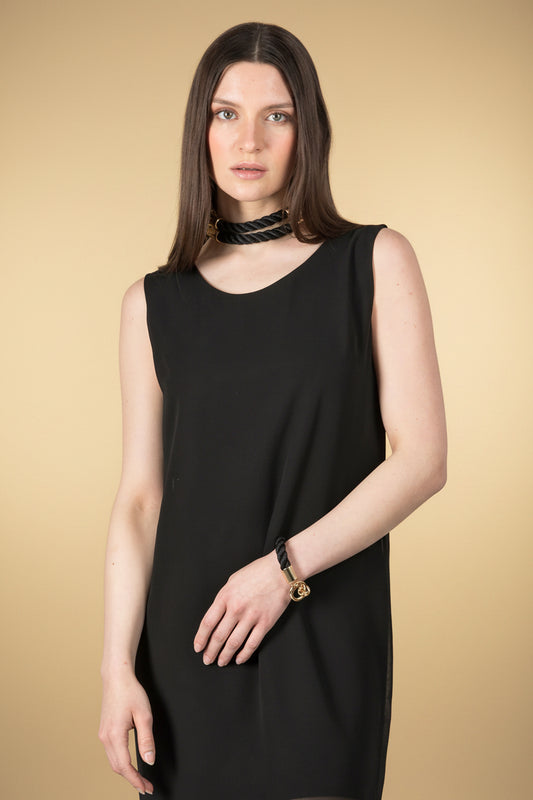 Esther Perbandt rope choker in black and gold — rent from Laura Messerschmitt, Berlin stylist