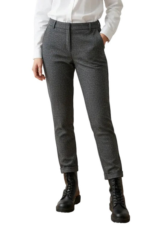 Burberry London wool tailored trousers in grey — rent from Laura Messerschmitt, Berlin stylist