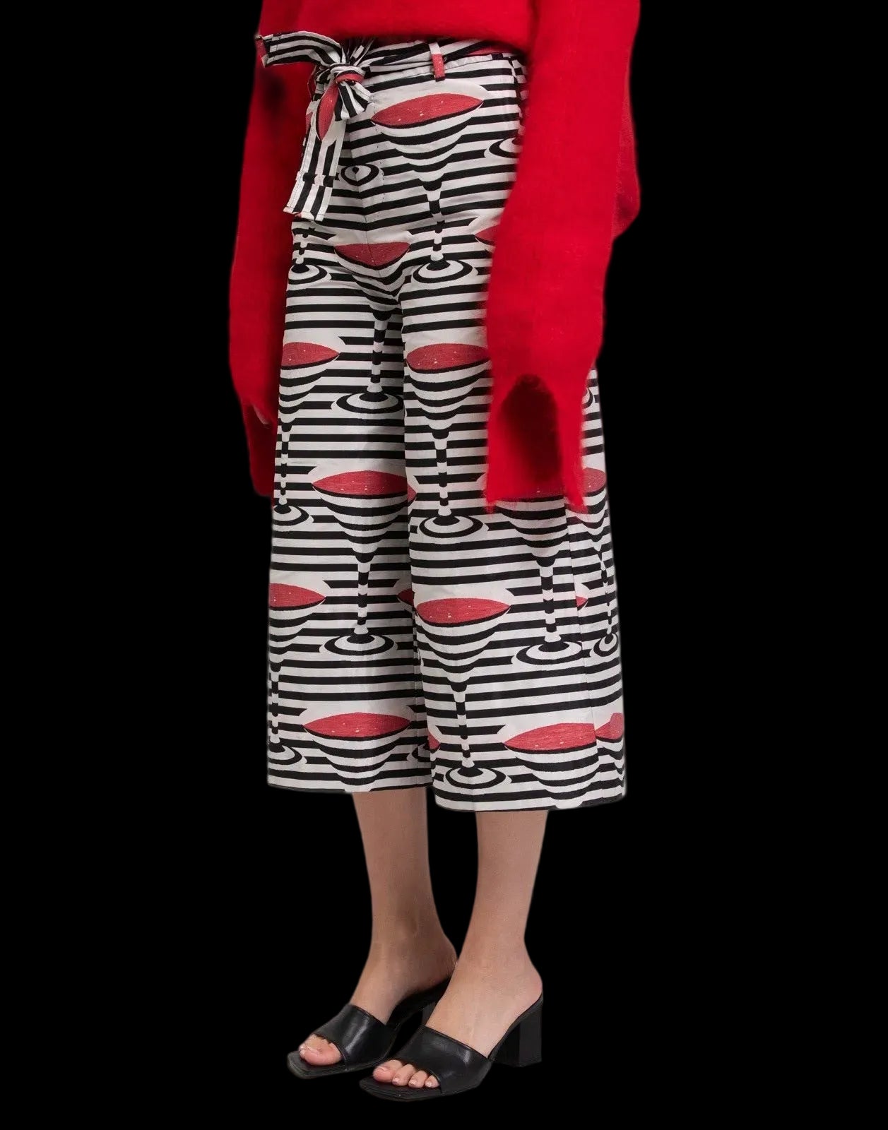 PT01 — Trousers in Polyester