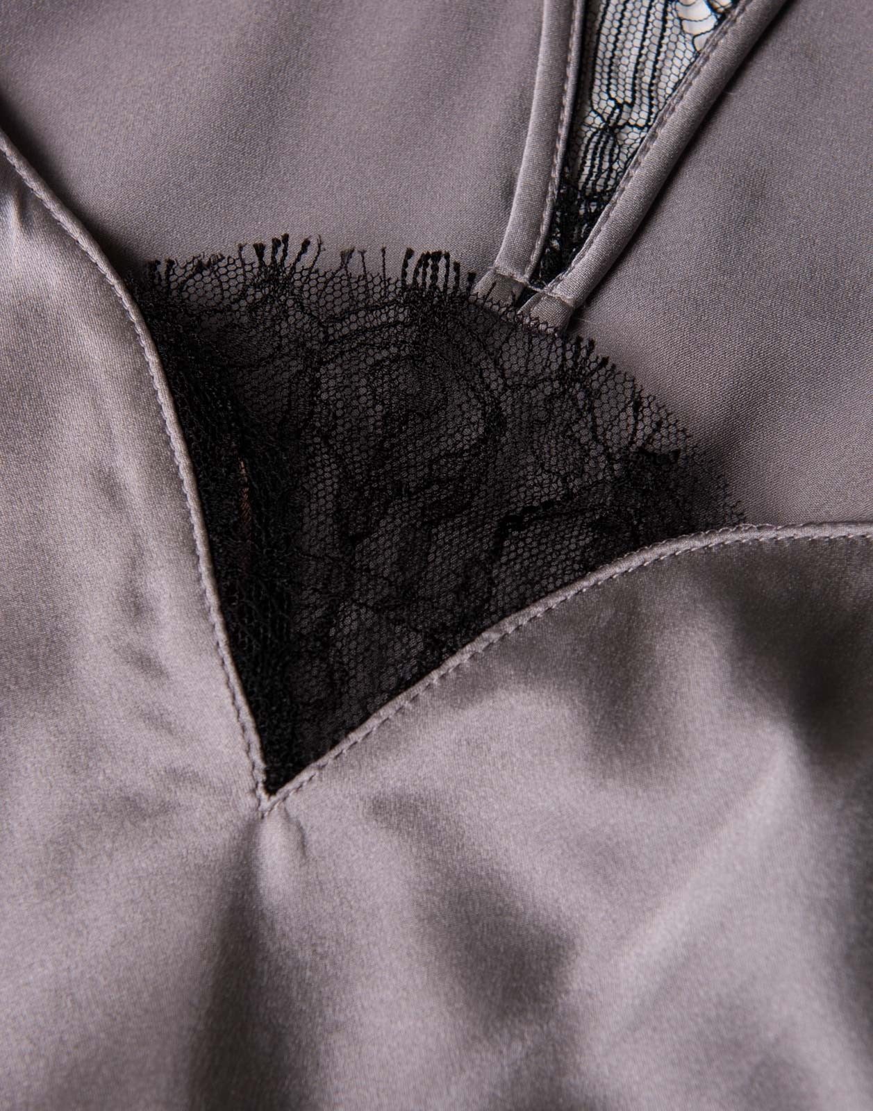 Kiki de Montparnasse satin dress lace panel close-up — Laura Messerschmitt Berlin