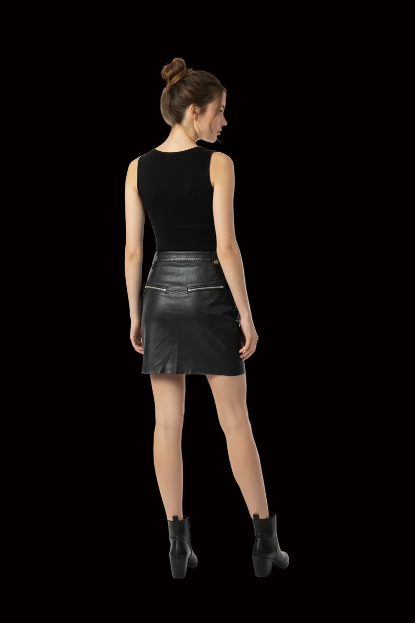 Diesel leather skirt side view — Laura Messerschmitt Berlin